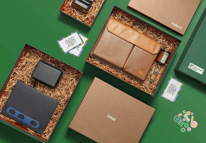 FESTIVE GIFTING