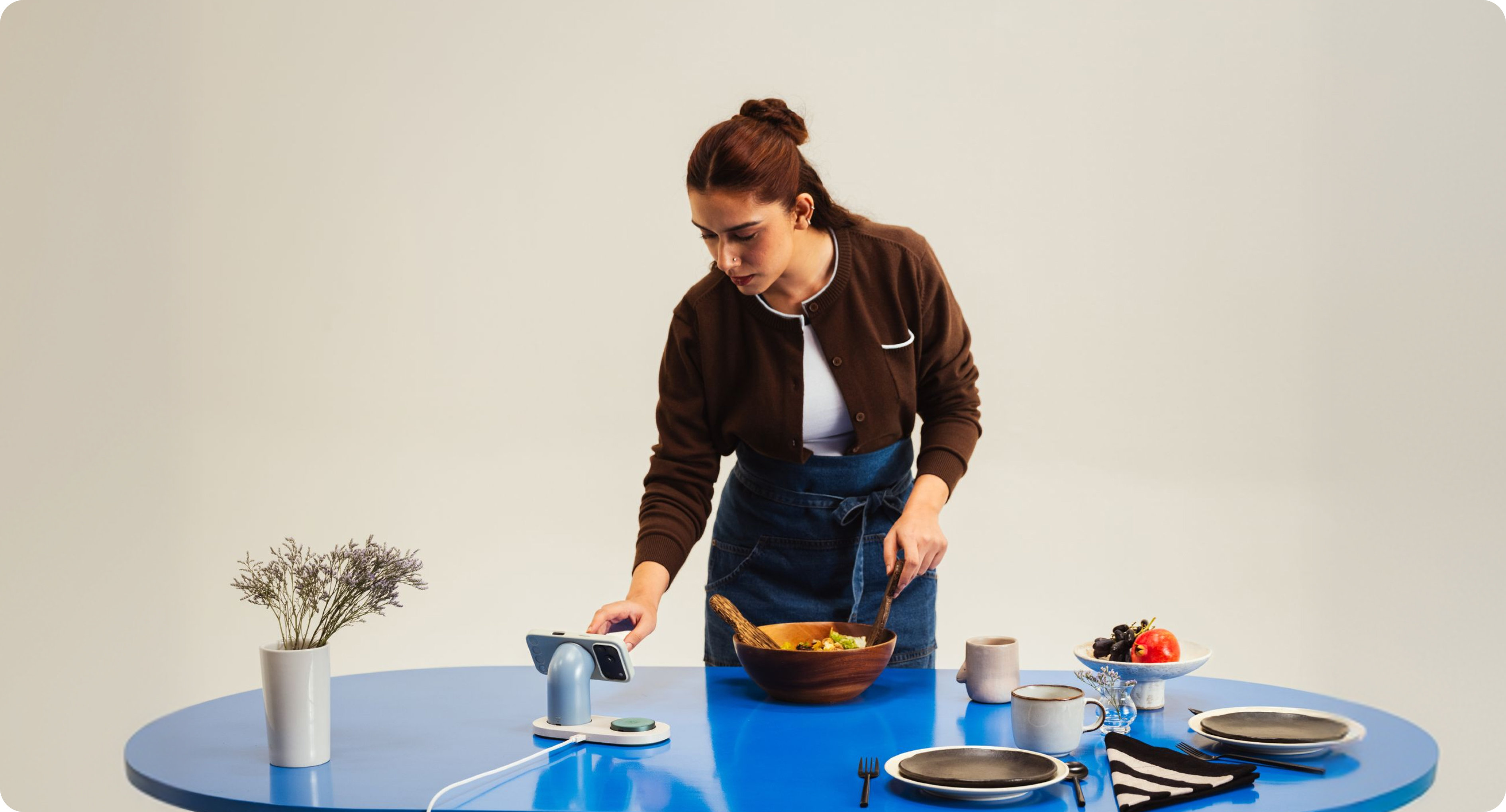 Effortless mornings. Cook through a recipe, without missing the call.