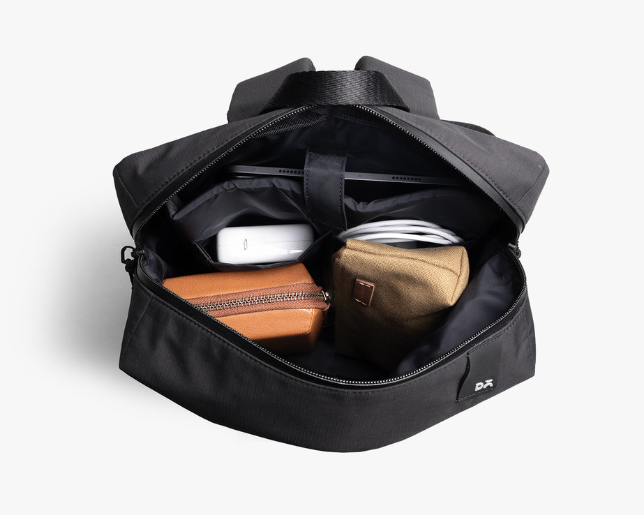 DURABLE. LIGHTWEIGHT. TIMELESS