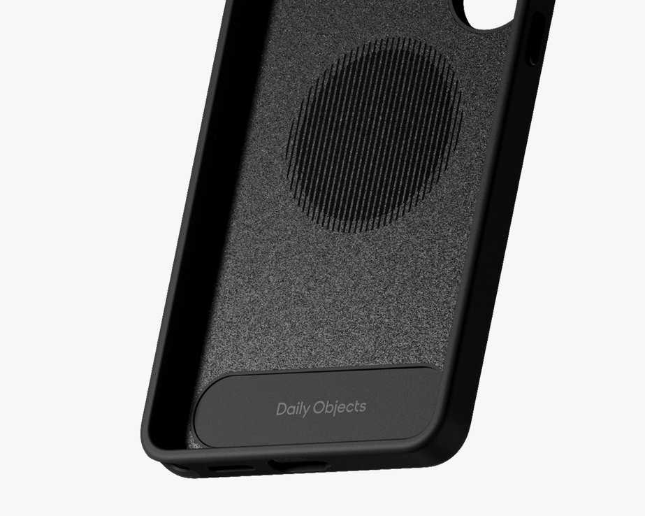 SEAMLESS PROTECTION, INSIDE OUT