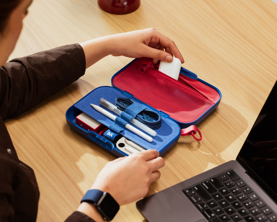 YOUR WORKSTATION, ON THE MOVE