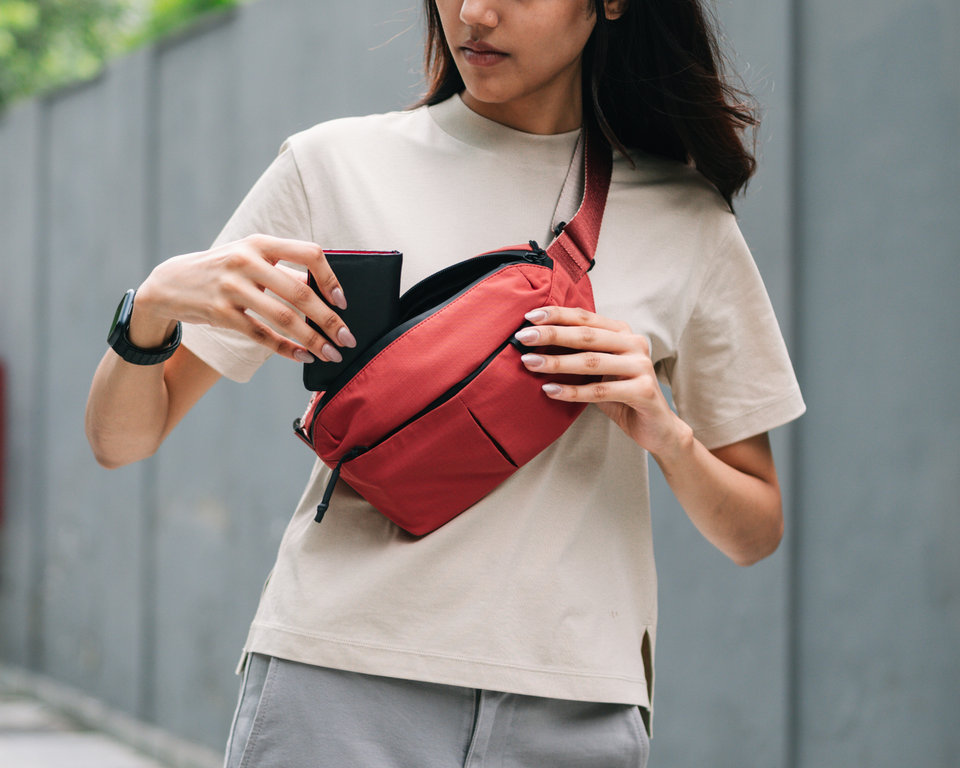 COMFORT-FIRST CARRY