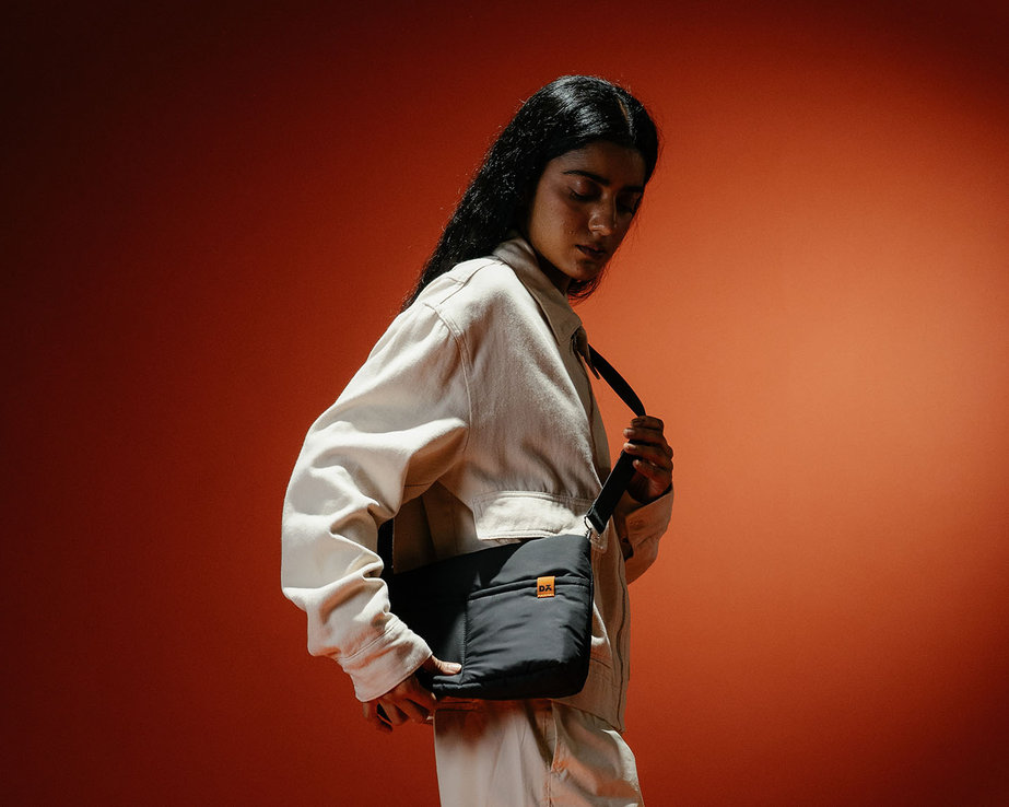 CARRY WITH COMFORT