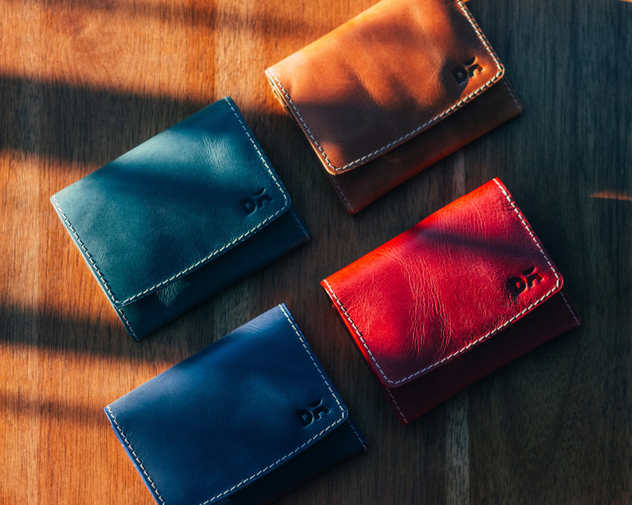 FLIPTOP LEATHER CASH AND CARD WALLET
