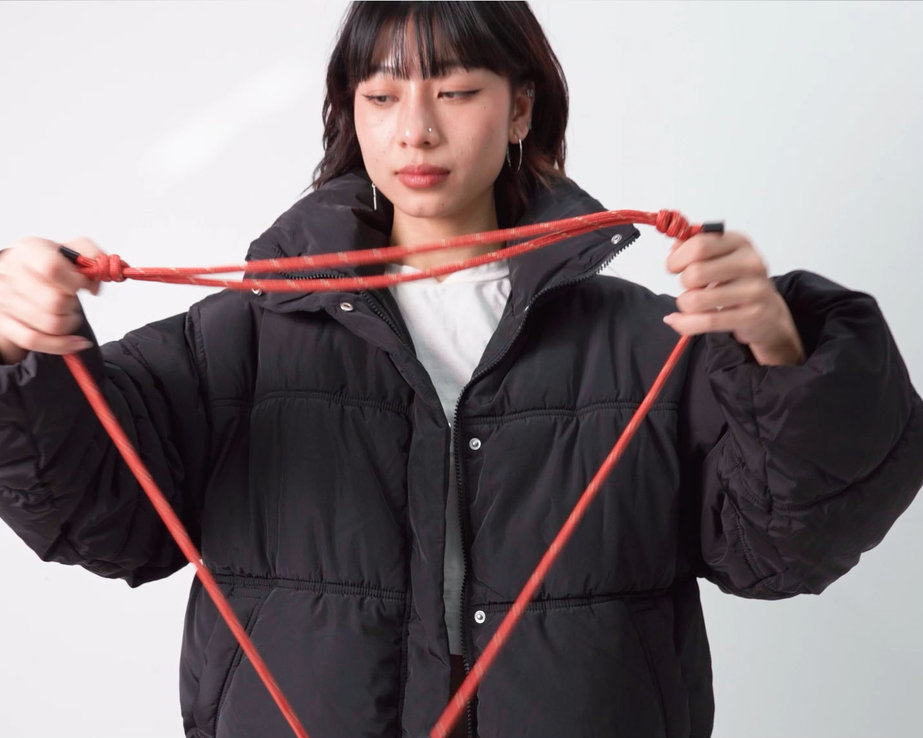 STRINGS THAT PLAY ALONG