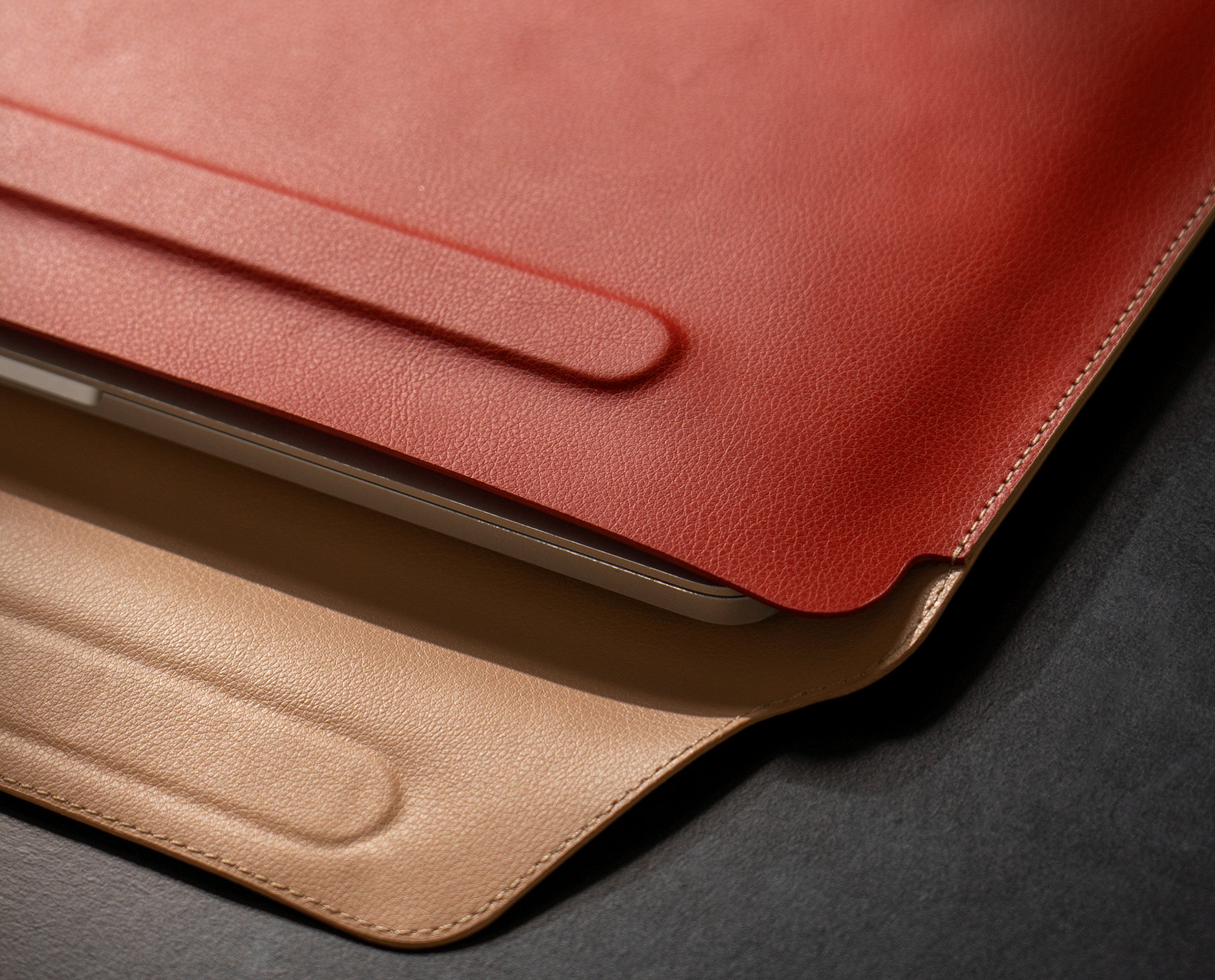SLEEK, LIGHTWEIGHT DESIGN