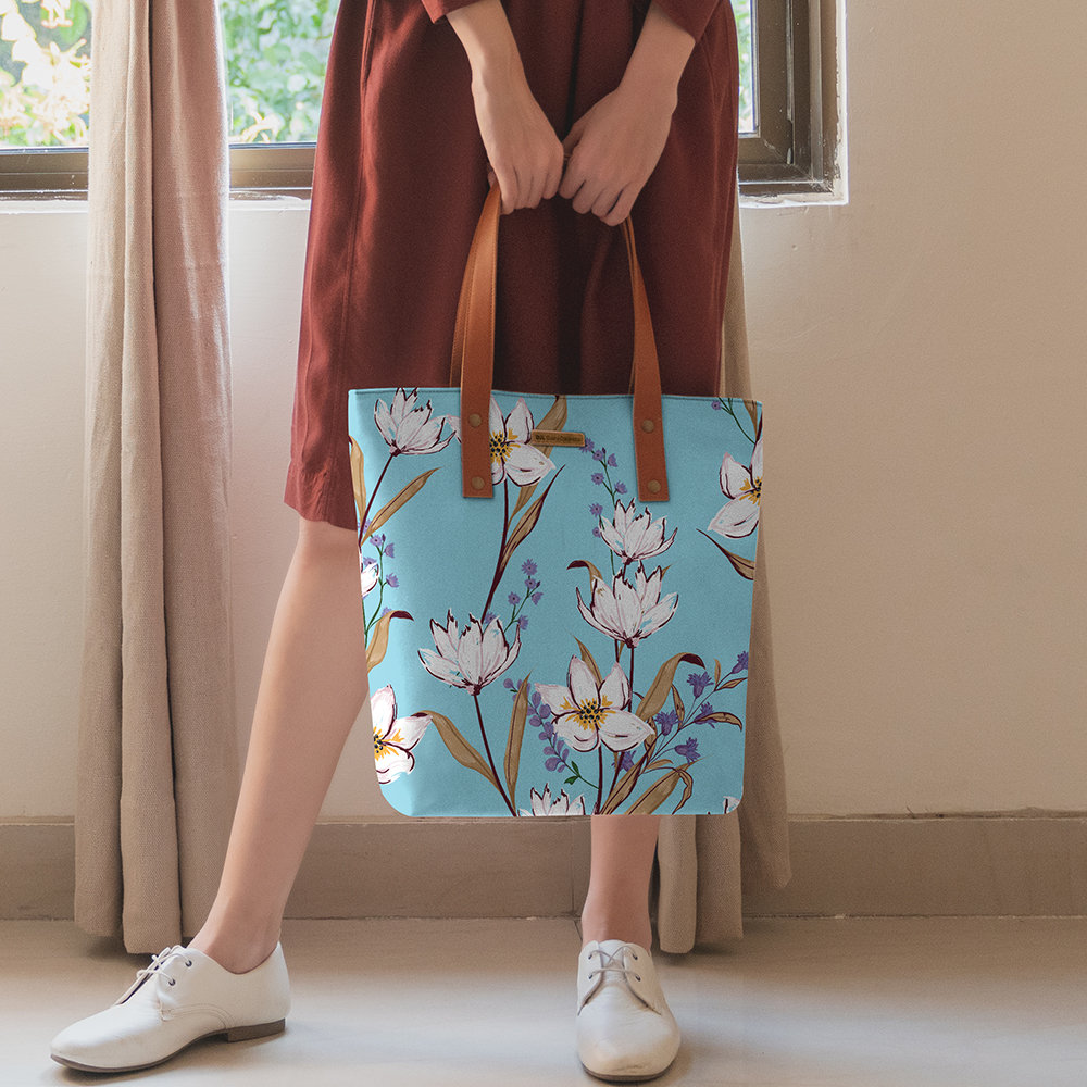 TOTE BAGS-image