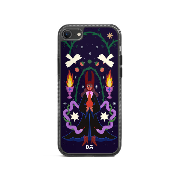 

DailyObjects Serpent Queen Stride 2.0 Case Cover For iPhone 7