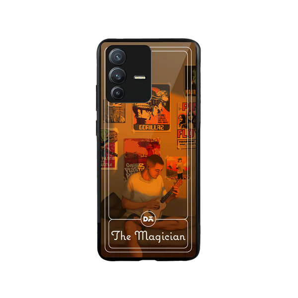 

DailyObjects The Magician Glass Case Cover For Vivo V23