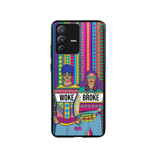 

DailyObjects Woke Broke Couple Glass Case Cover For Vivo V23