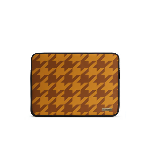 

DailyObjects Brown Houndstooth Zippered Sleeve For Laptop/MacBook 35.56cm (14 inch)