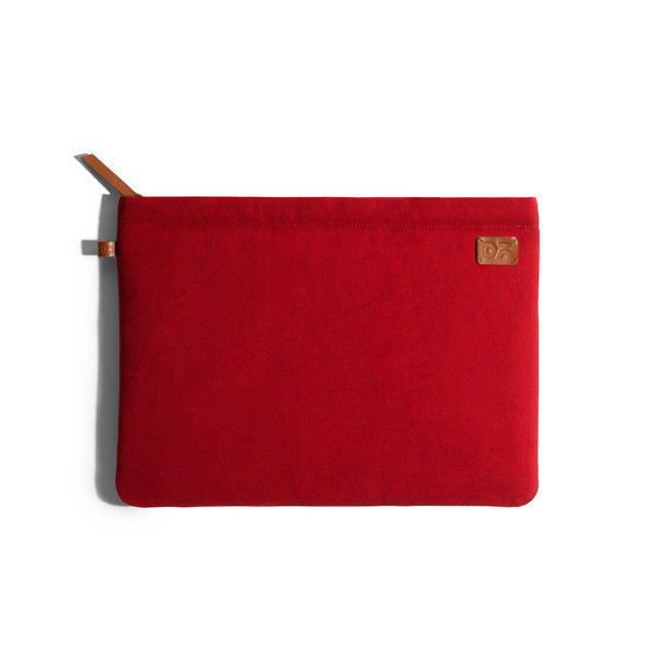 

DailyObjects Crimson Red Skipper Sleeve XL For MacBook/Laptop upto 40.64cm (16 inch)