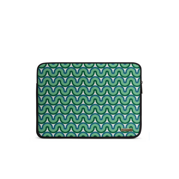 

DailyObjects Wavey Green Zippered Sleeve For Laptop/MacBook 35.56cm (14 inch)