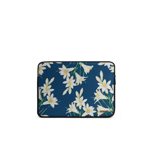DailyObjects White Lillies Zippered Sleeve For Laptop MacBook 28cm 11