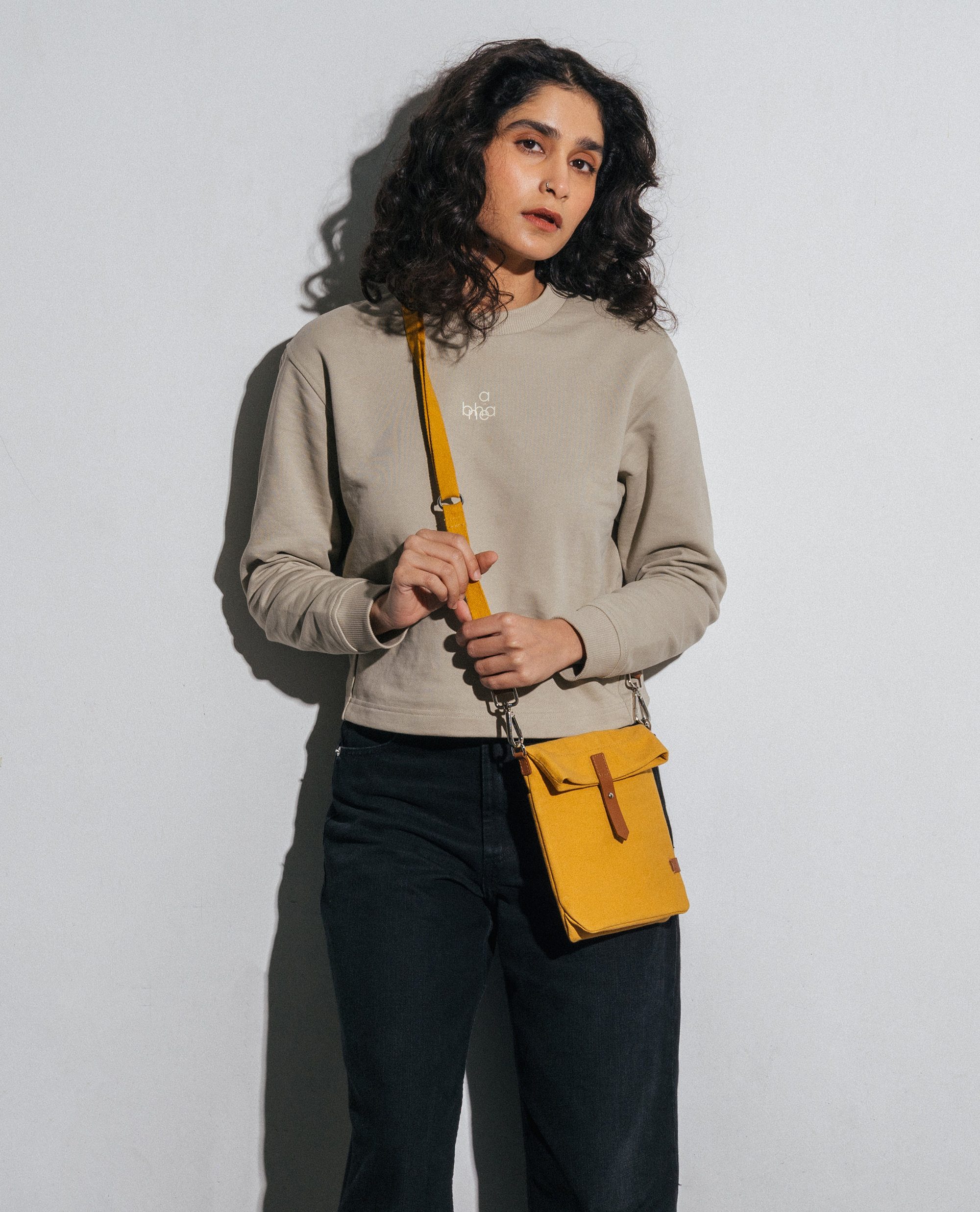 Mustard yellow online crossbody