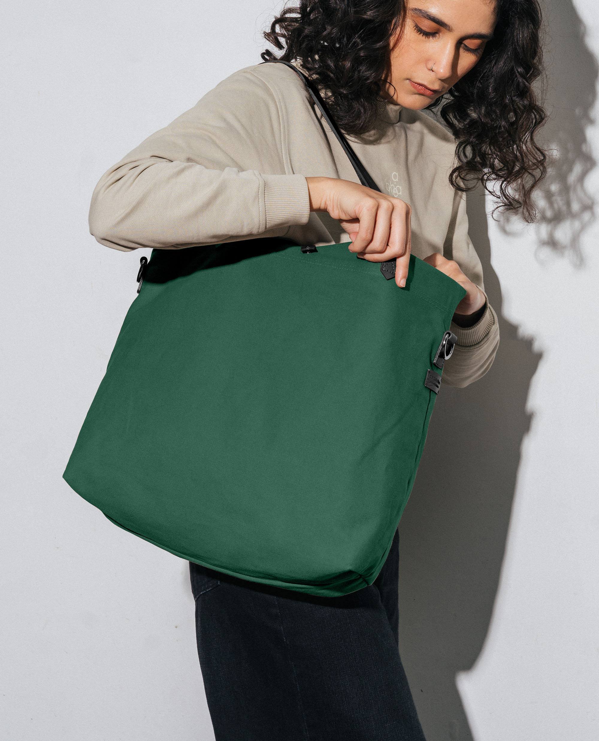 Buy Women Tote Bag Online | SKU: 66-23-21-10-Metro Shoes