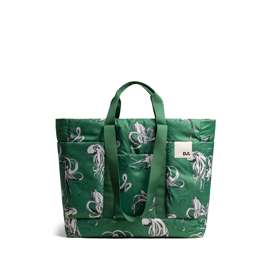 

Squid Idyll Tote Bag