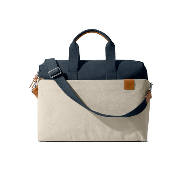 

Ivory - Navy Trail Weekender Bag