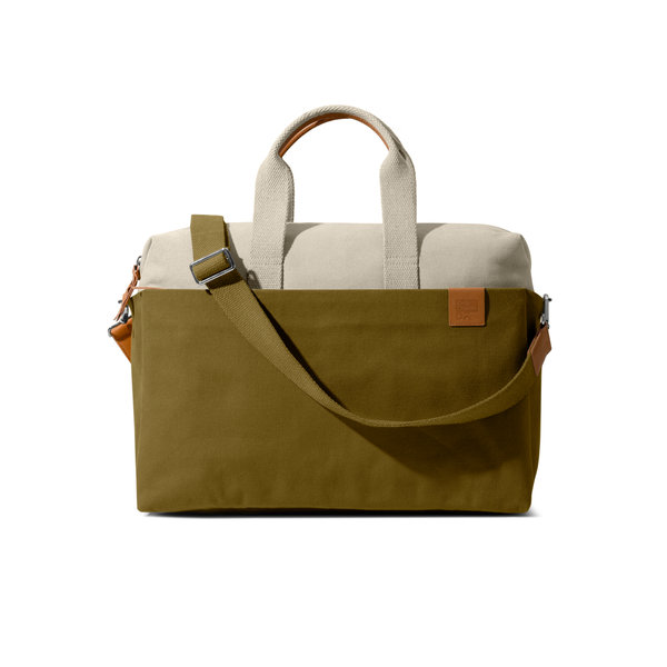 

Ivory - Olive Trail Weekender Bag