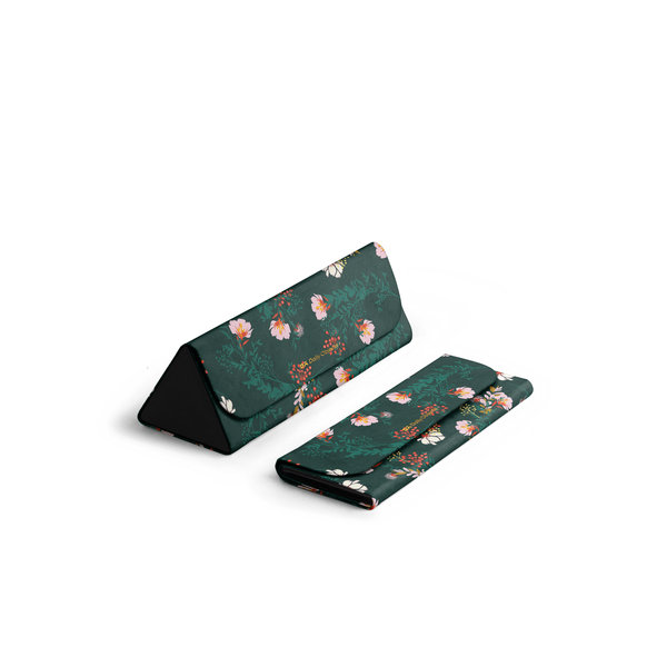 

DailyObjects Lush Midnight - Foldaway Slim Eyewear/Sunglass Case