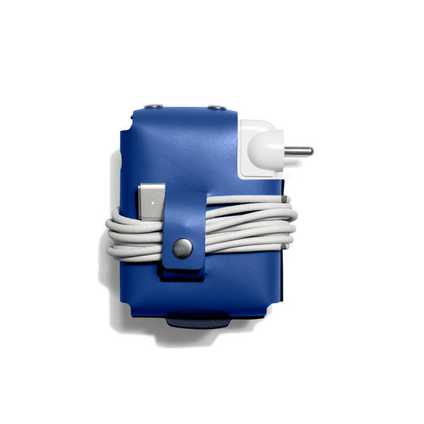 

Blue Convoy Leather Adapter Case (140W)