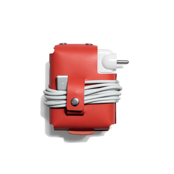 

Red Convoy Leather Adapter Case (140W)