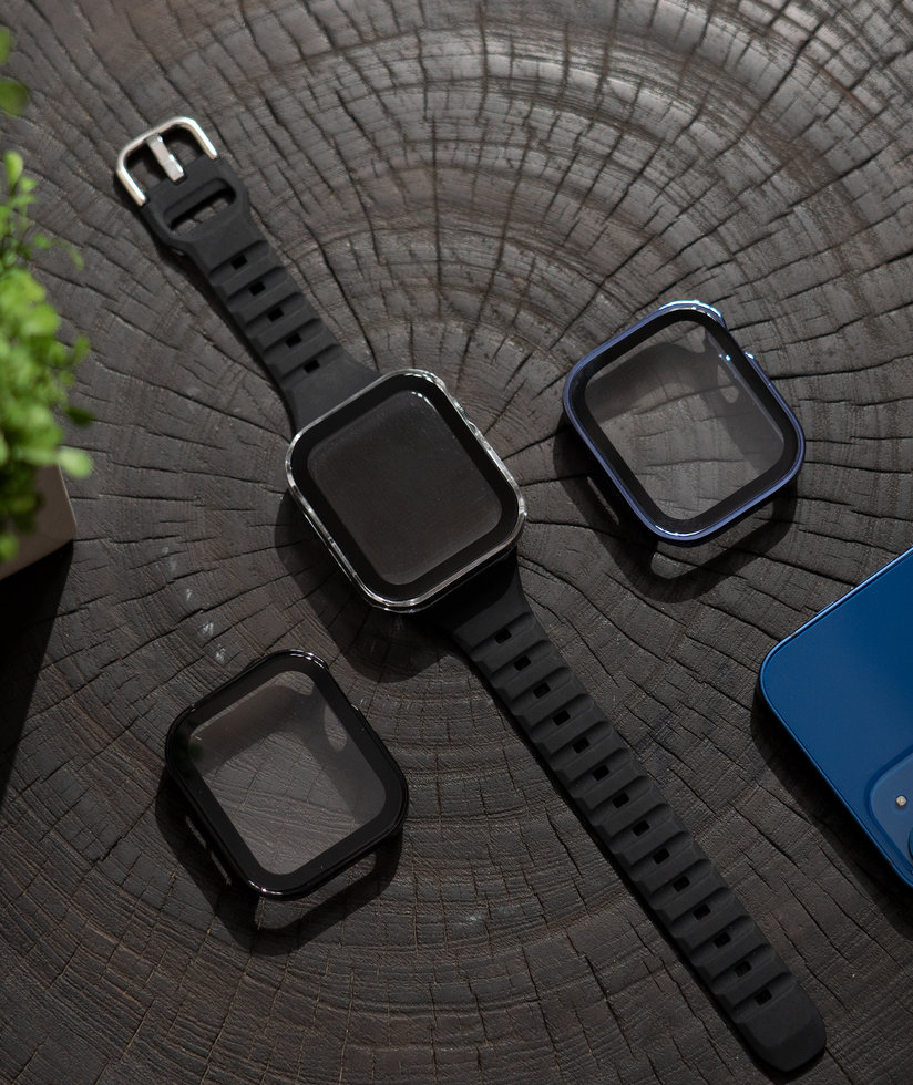 Black Sleek Fit Apple Watch Series Case with Screen Protector