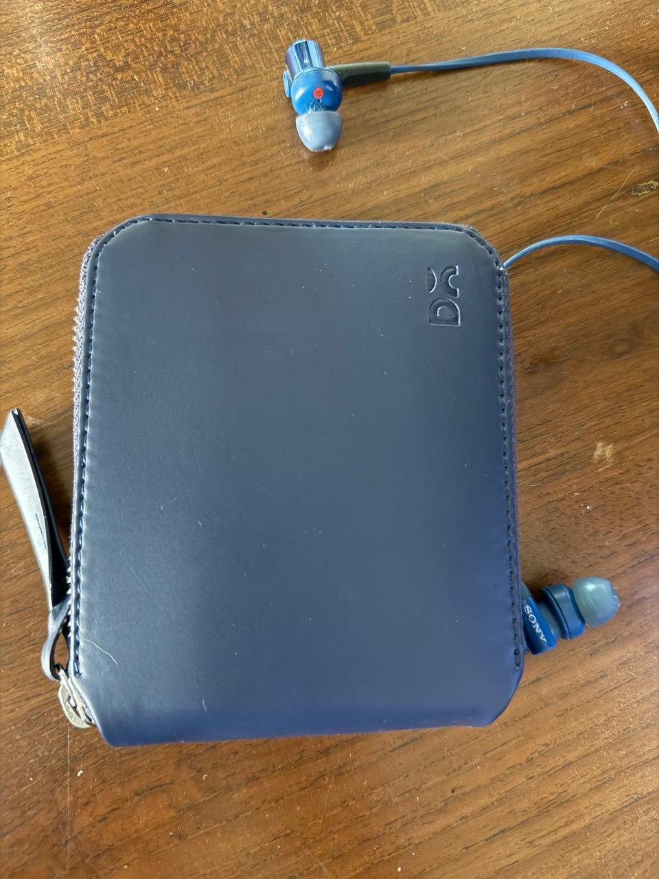 VEGAN LEATHER POCKET