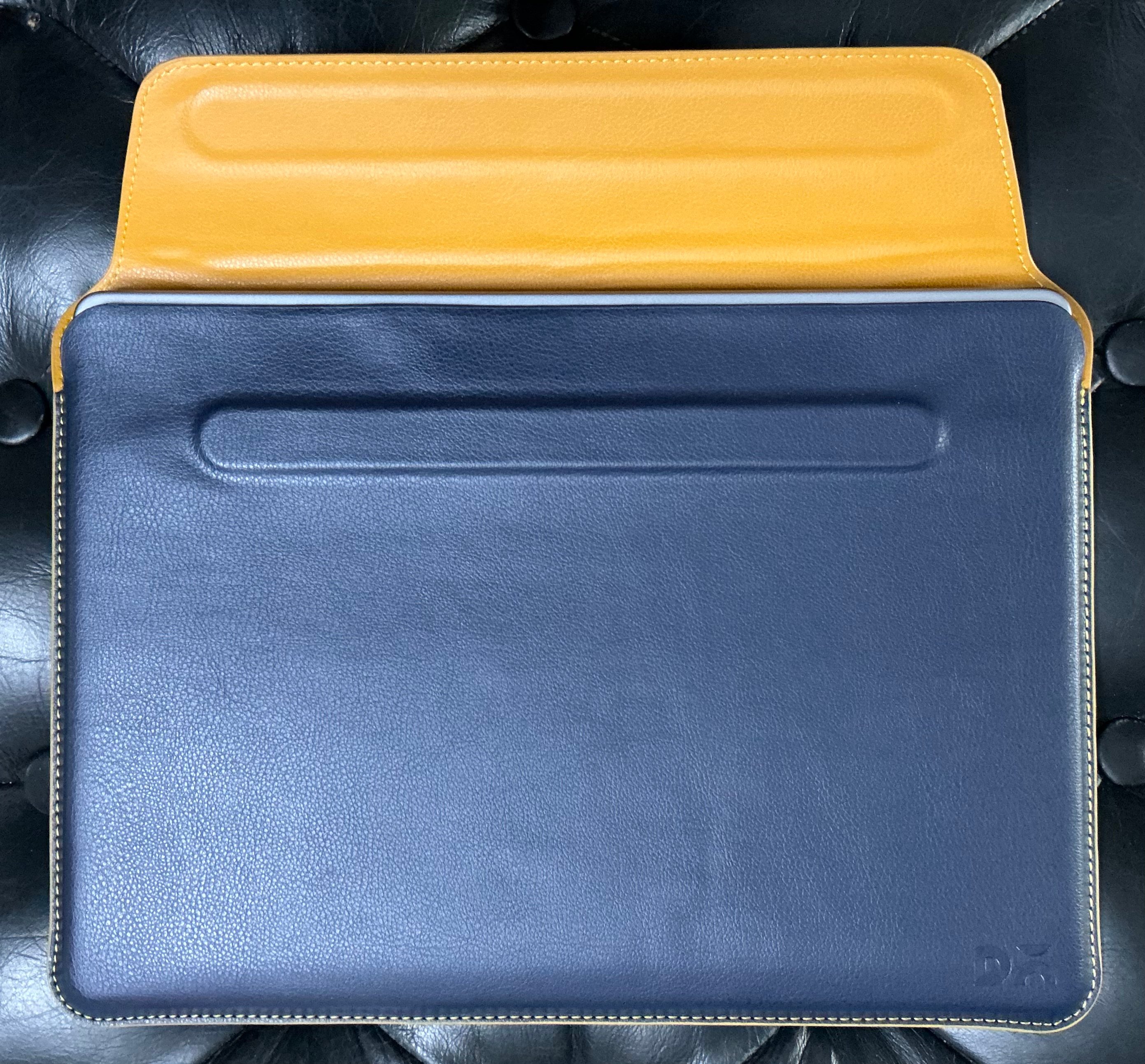 ABSOLUTELY STUNNING! SLEEK& MINIMALISTIC