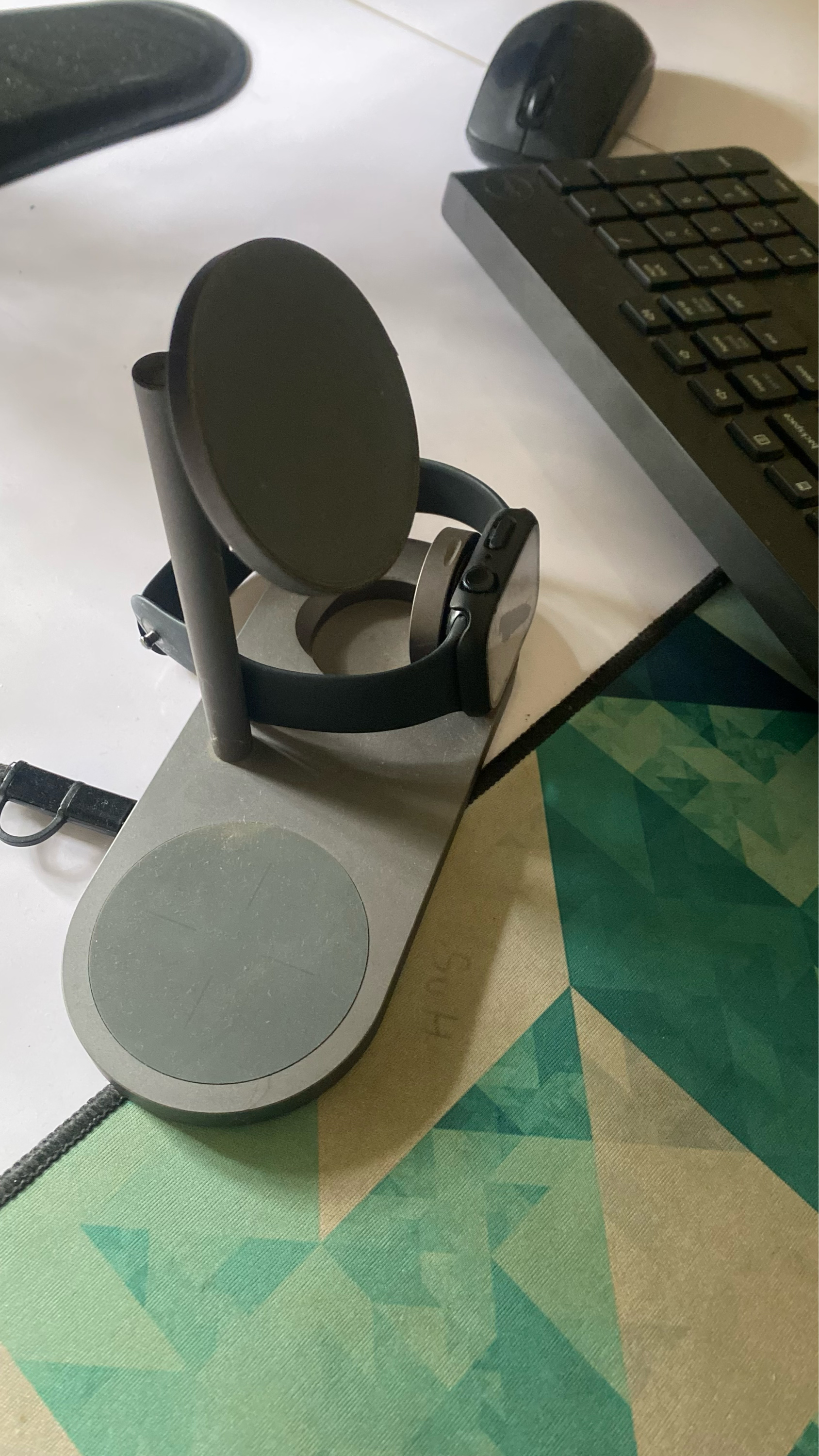 EXCELLENT PRODUCT FOR OFFICE DESK