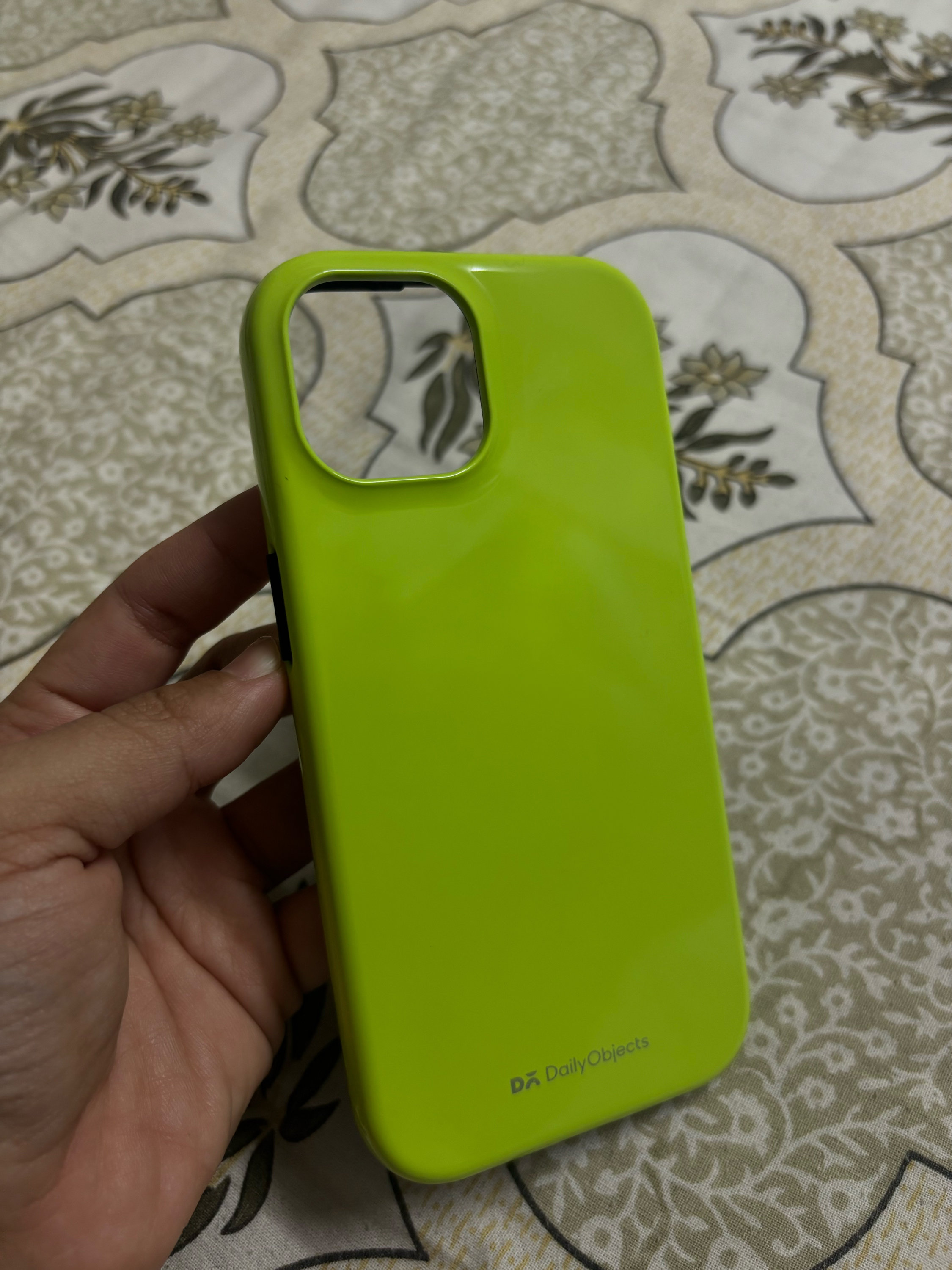 LOVE THE COLOR AND FEEL.