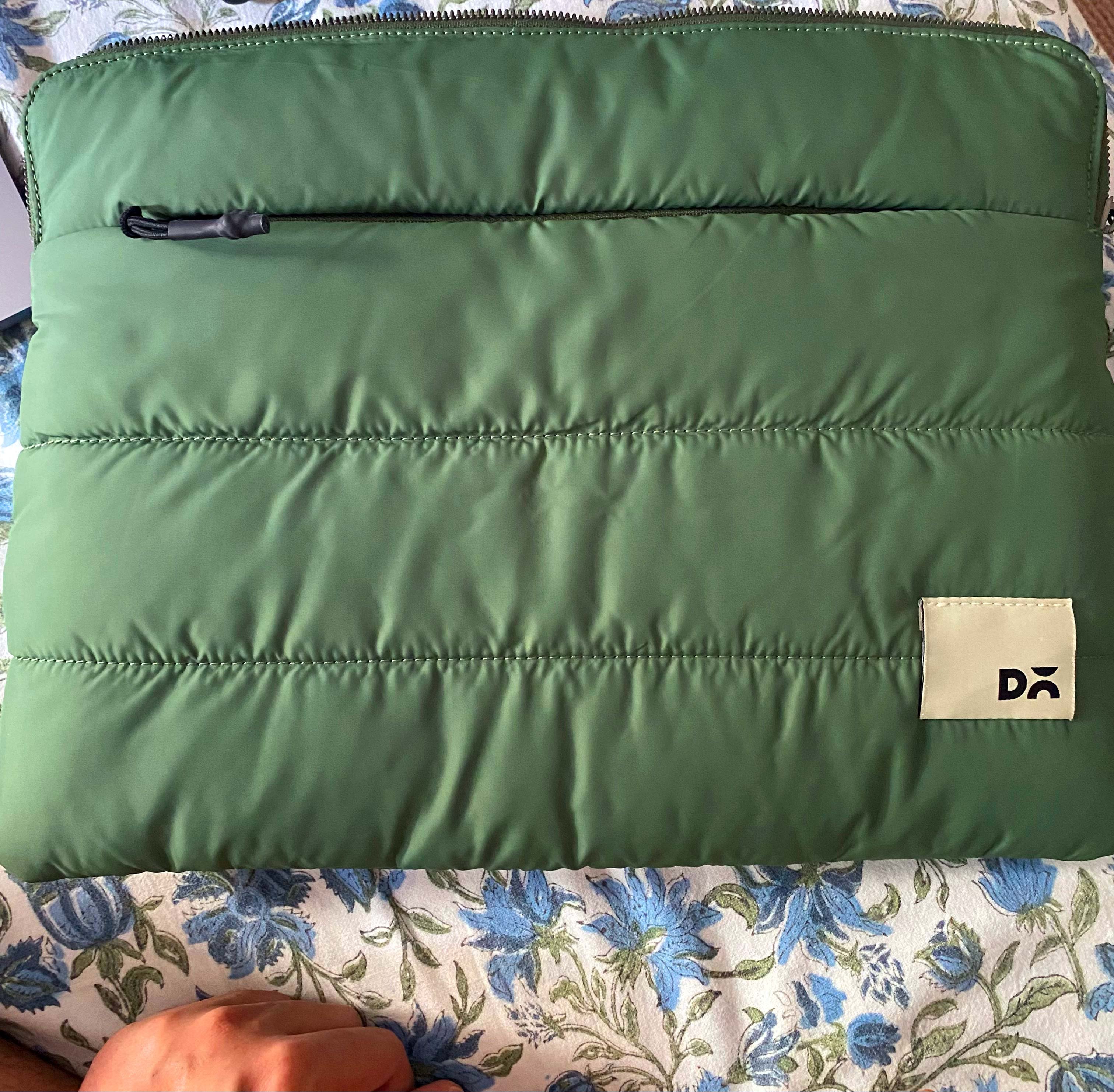 PERFECT FOR 16 INCH MACBOOK PRO