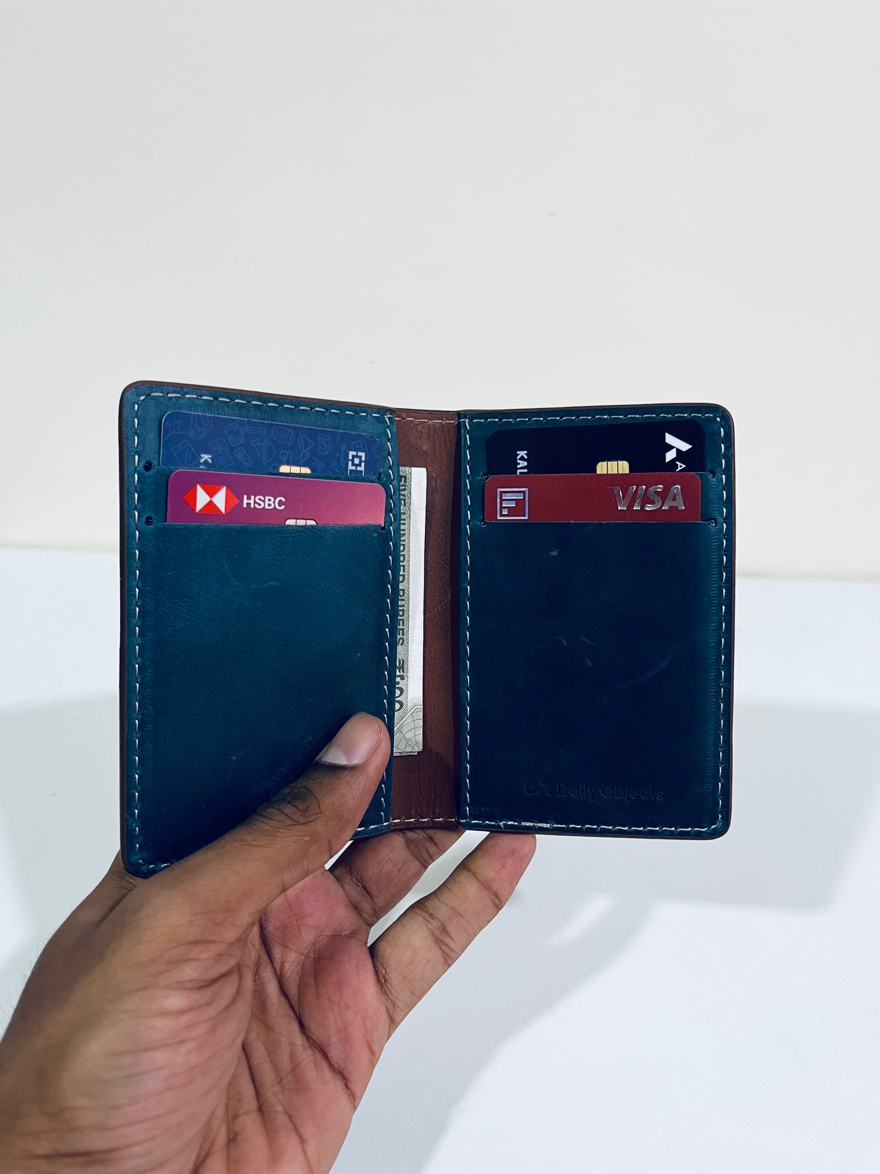 GOOD MINIMAL WALLET!