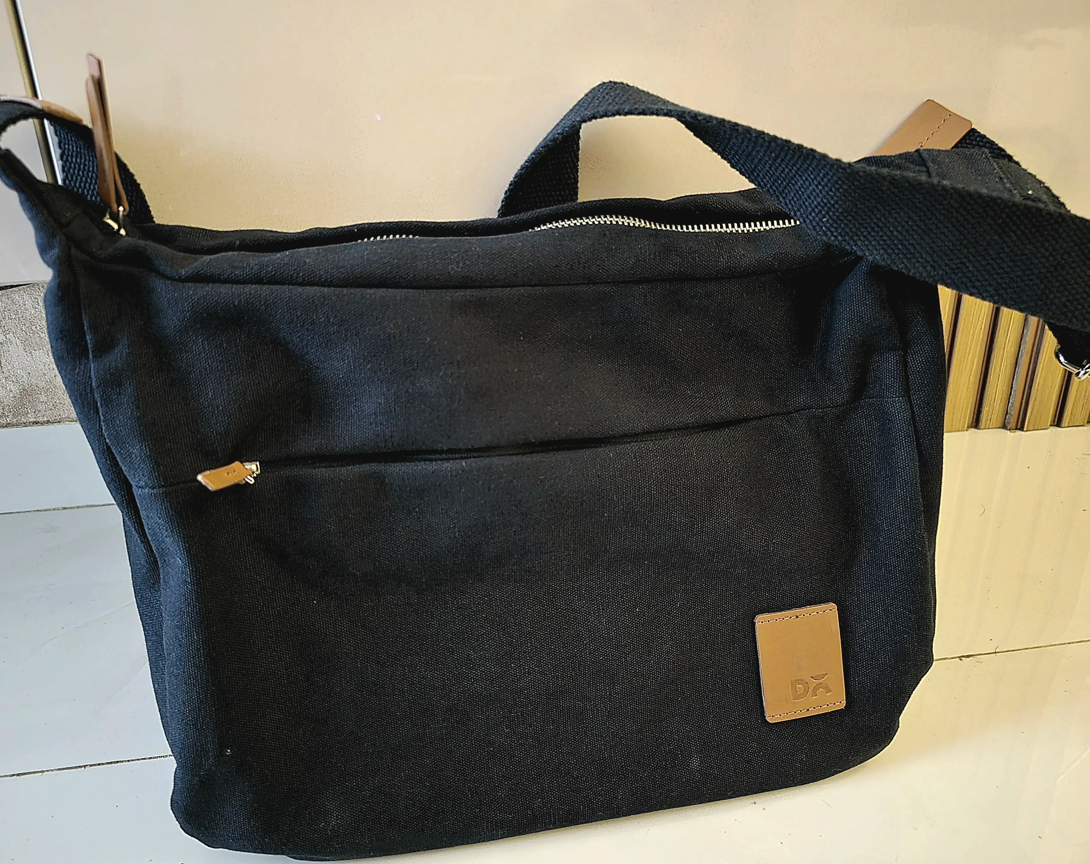 COMPACT, STURDY AND VERY USEFUL