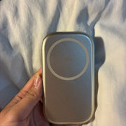 Handy- light weighted & amazing battery