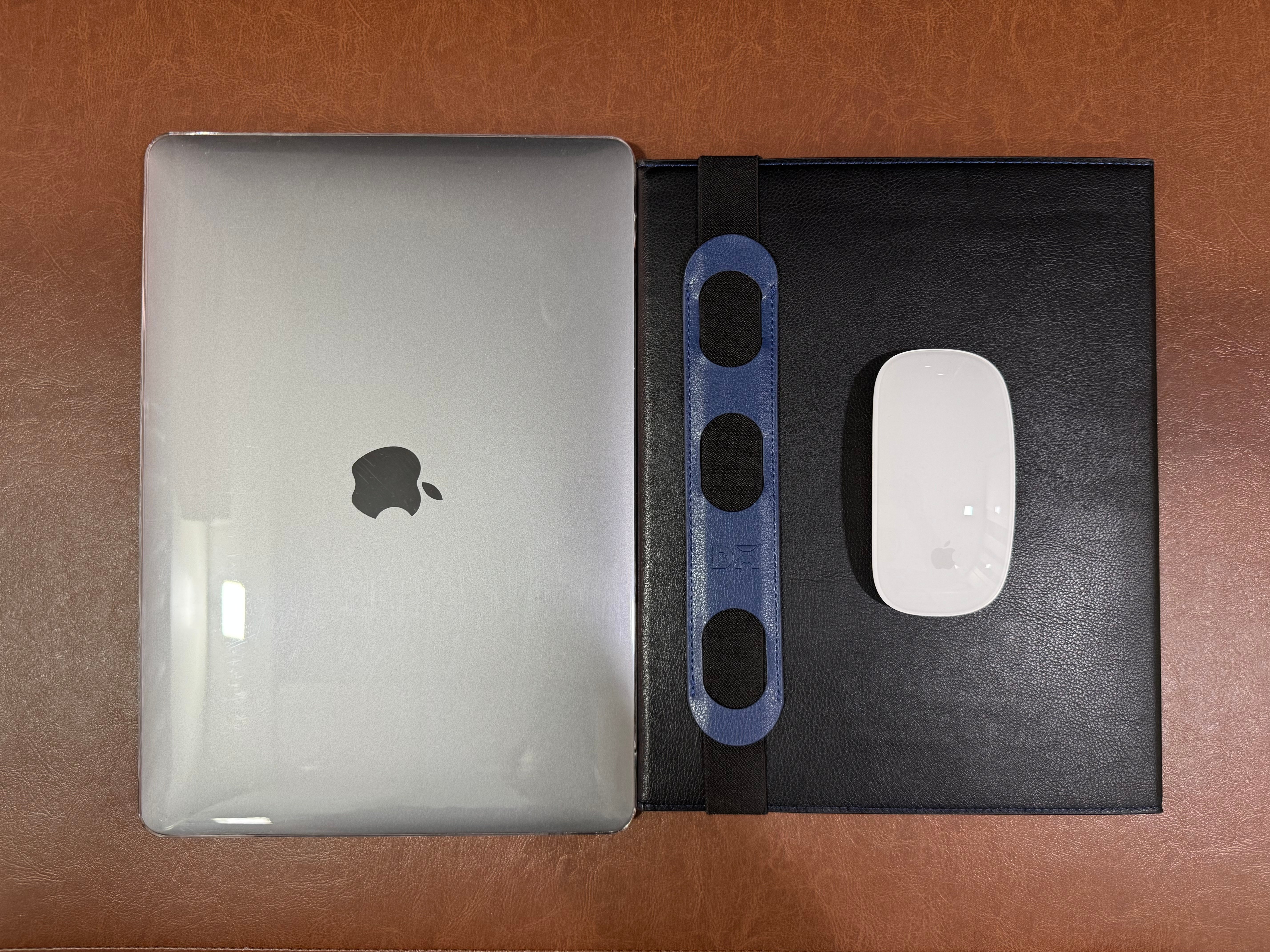 AN IDEAL OFFICE COMPANION.