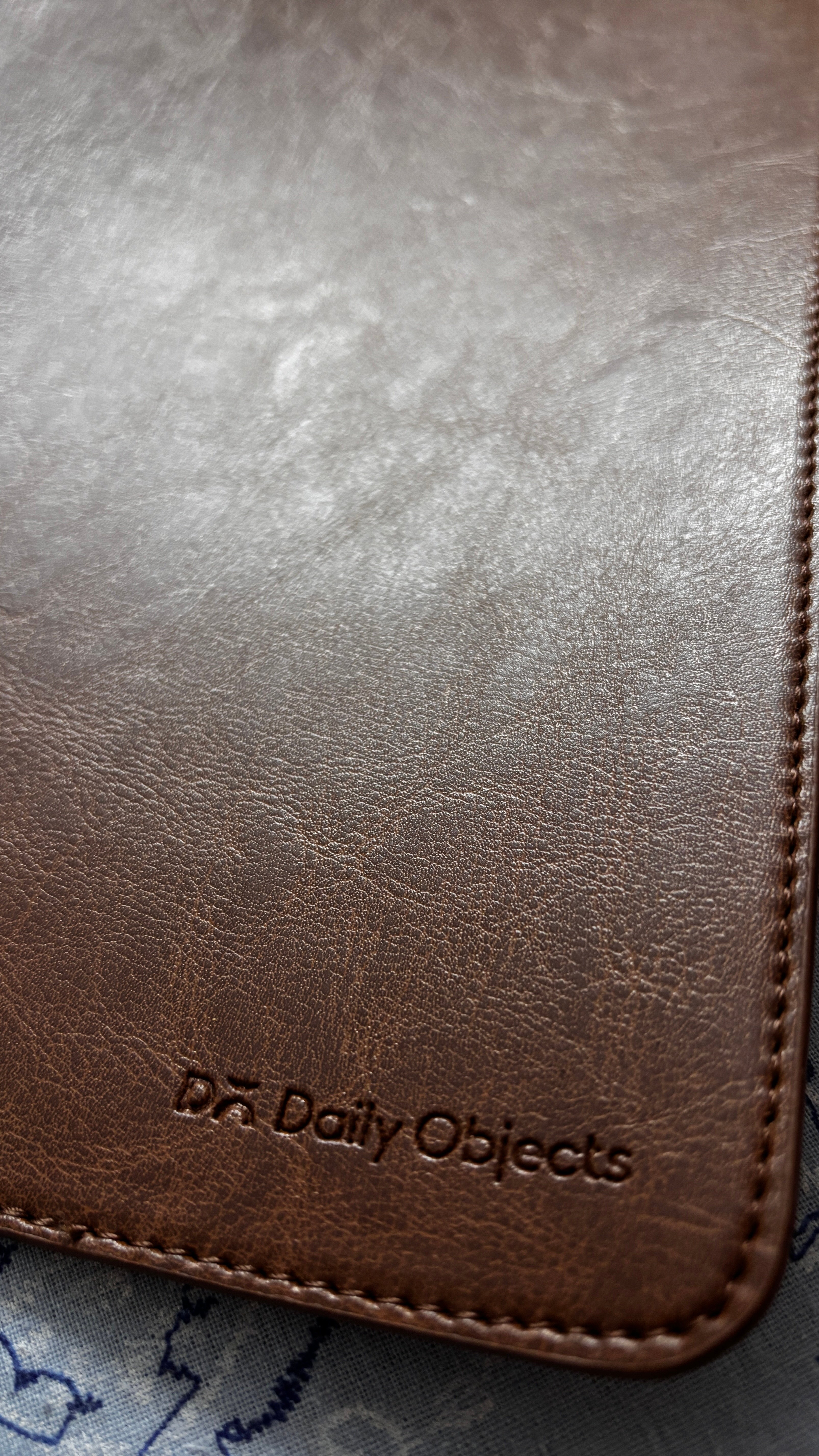 NATURAL LEATHER FEEL