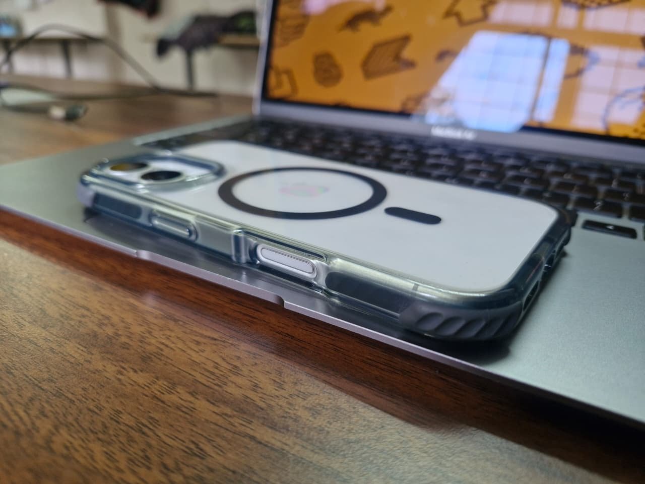 REFLEX MAGSAFE SHIELD CASE COVER